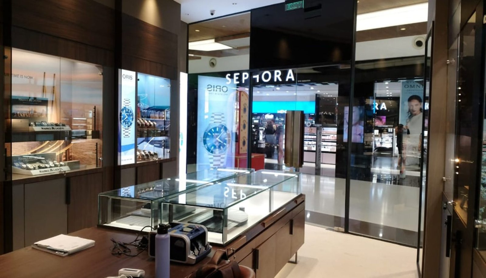 Retail-Store-16 - Copy