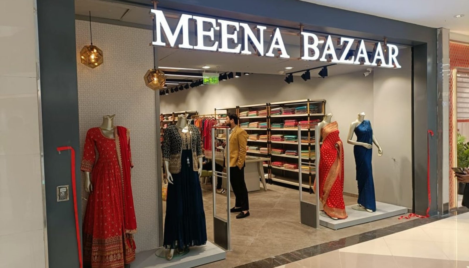 Retail-Store-18 - Copy